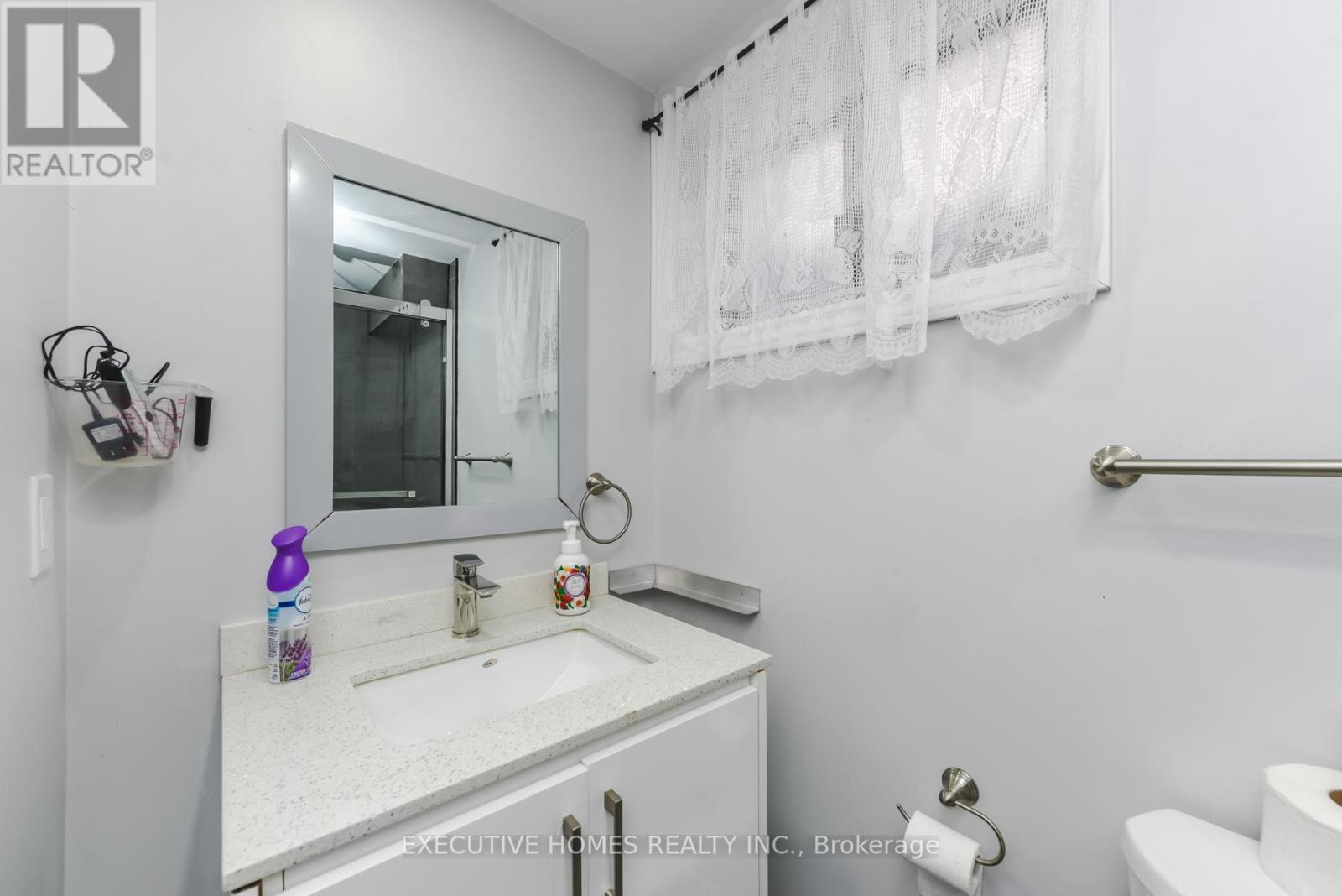 77 Blackthorn Lane, Brampton, Ontario  L6V 3L1 - Photo 35 - W12895942