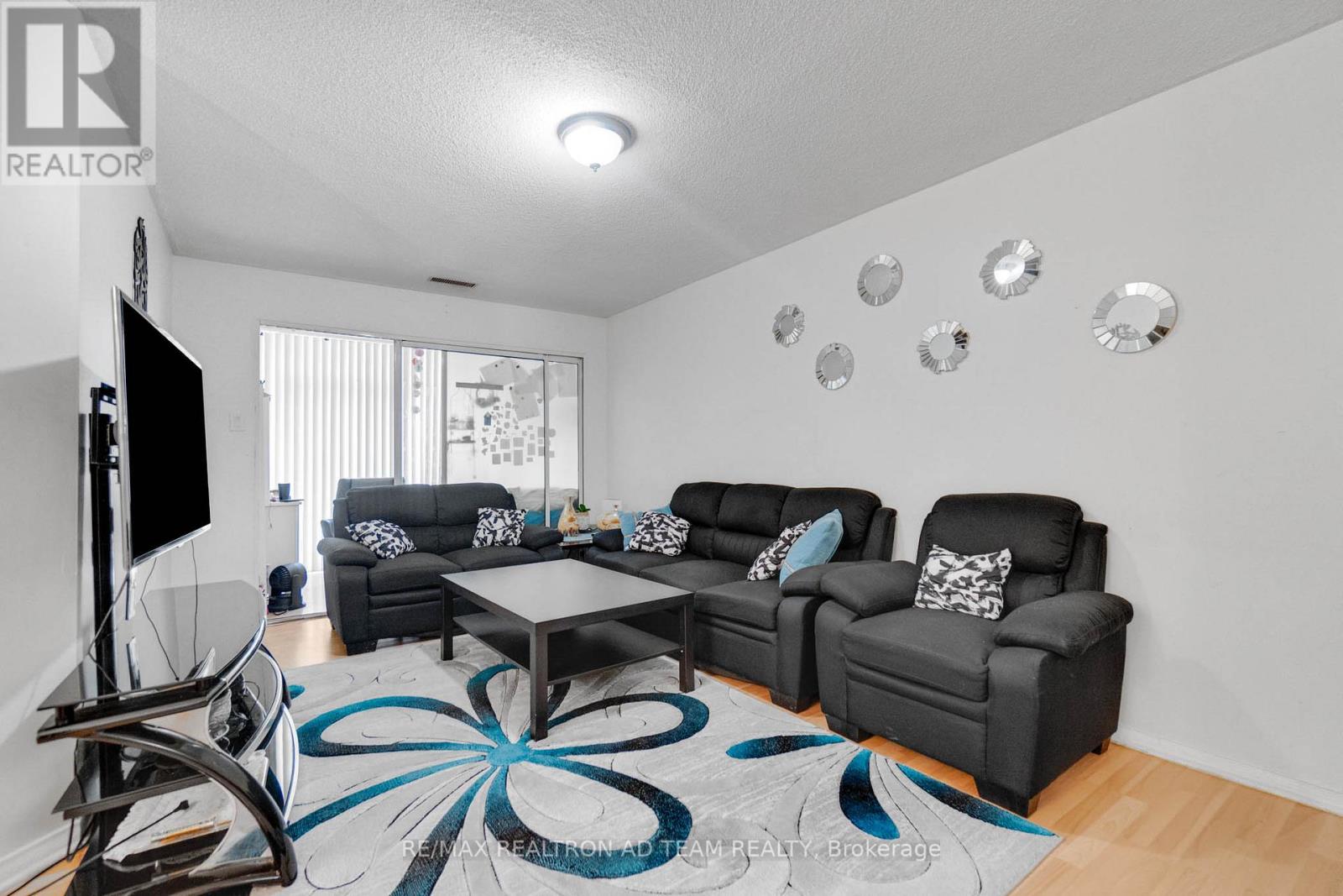 110 - 115 Hillcrest Avenue, Mississauga, Ontario  L5B 3Y9 - Photo 12 - W12895986