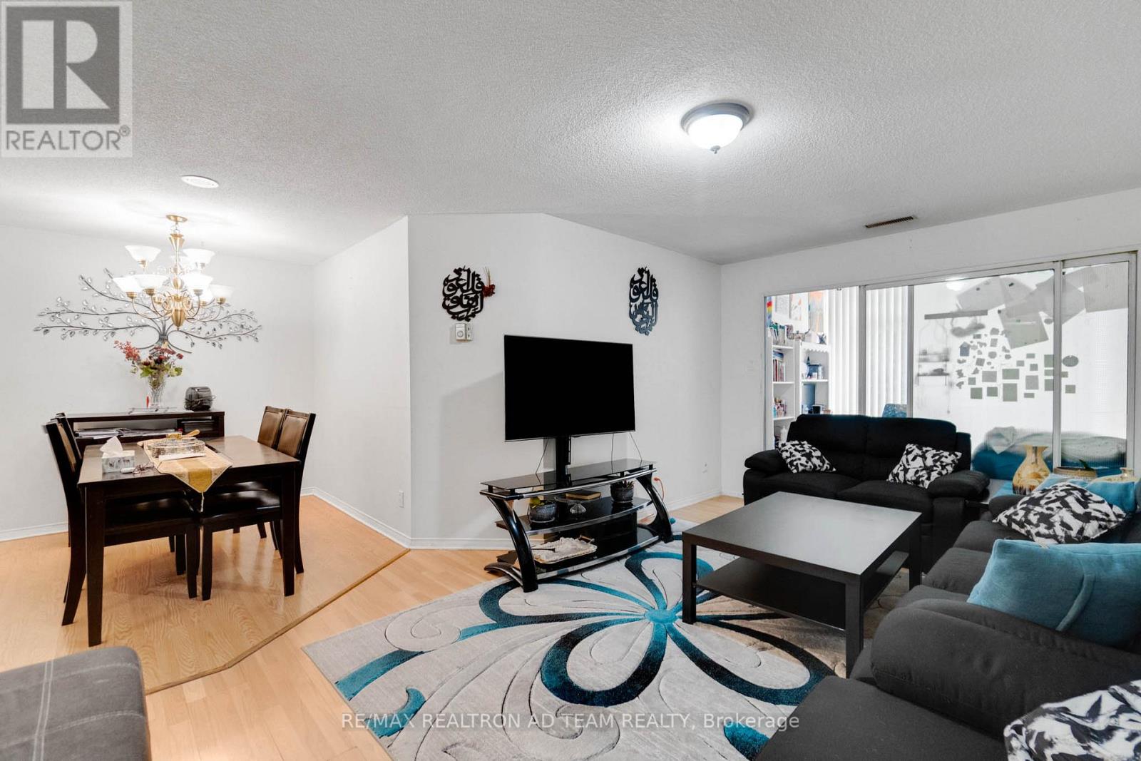 110 - 115 Hillcrest Avenue, Mississauga, Ontario  L5B 3Y9 - Photo 13 - W12895986