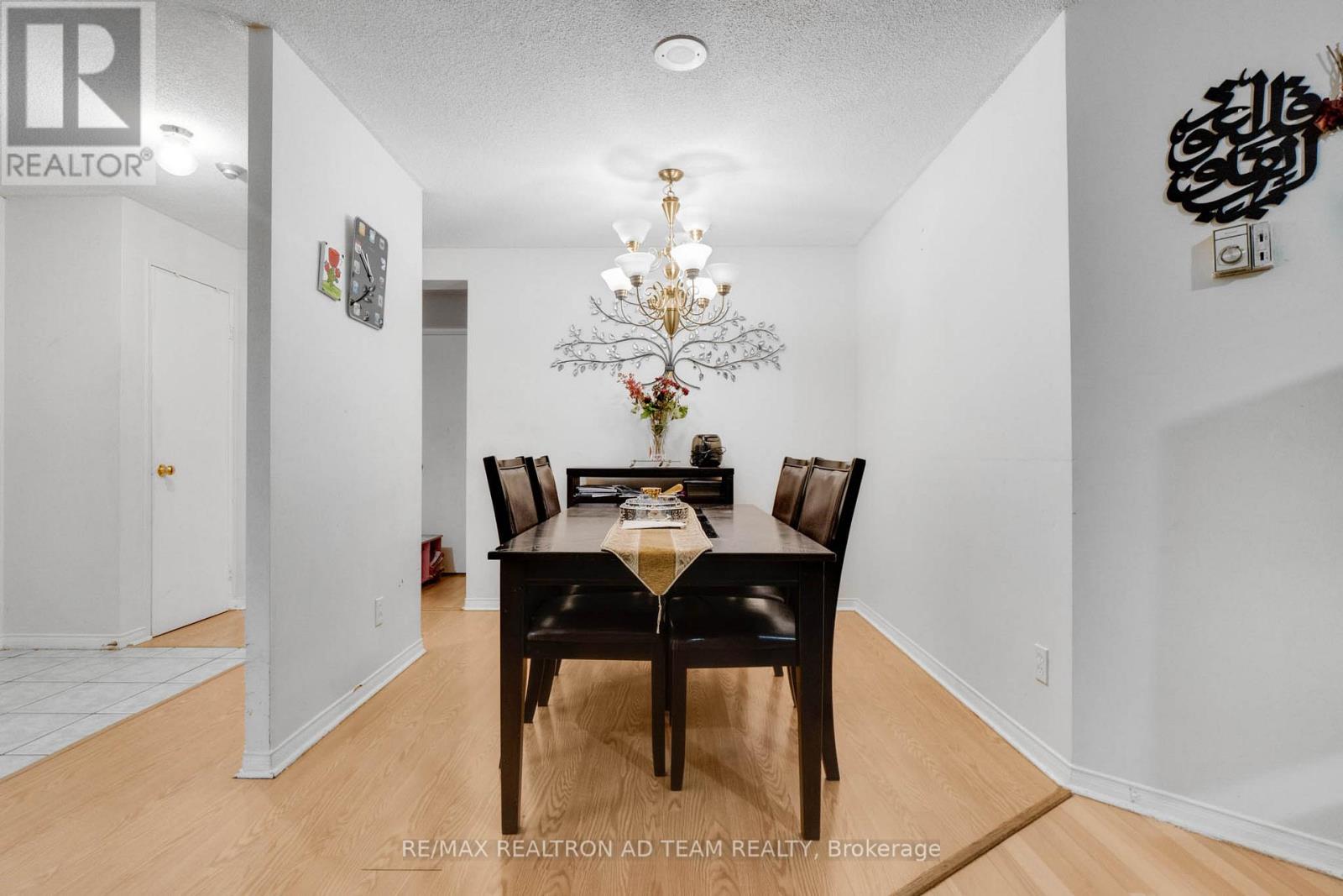 110 - 115 Hillcrest Avenue, Mississauga, Ontario  L5B 3Y9 - Photo 15 - W12895986