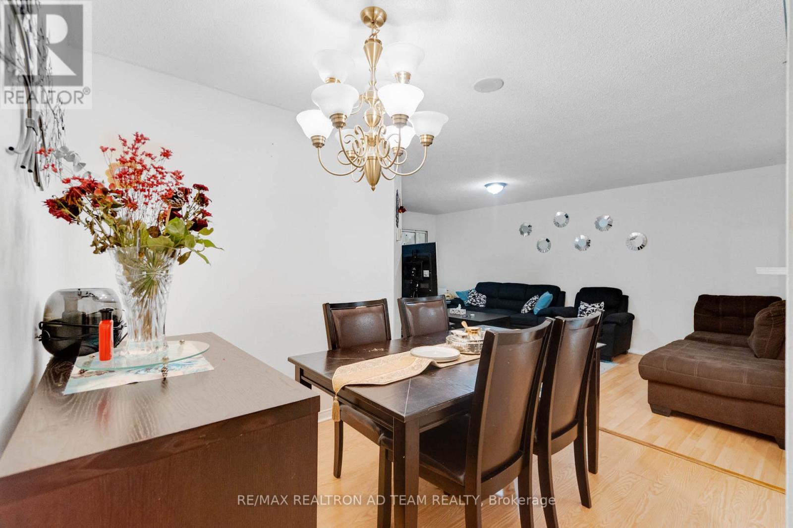 110 - 115 Hillcrest Avenue, Mississauga, Ontario  L5B 3Y9 - Photo 16 - W12895986