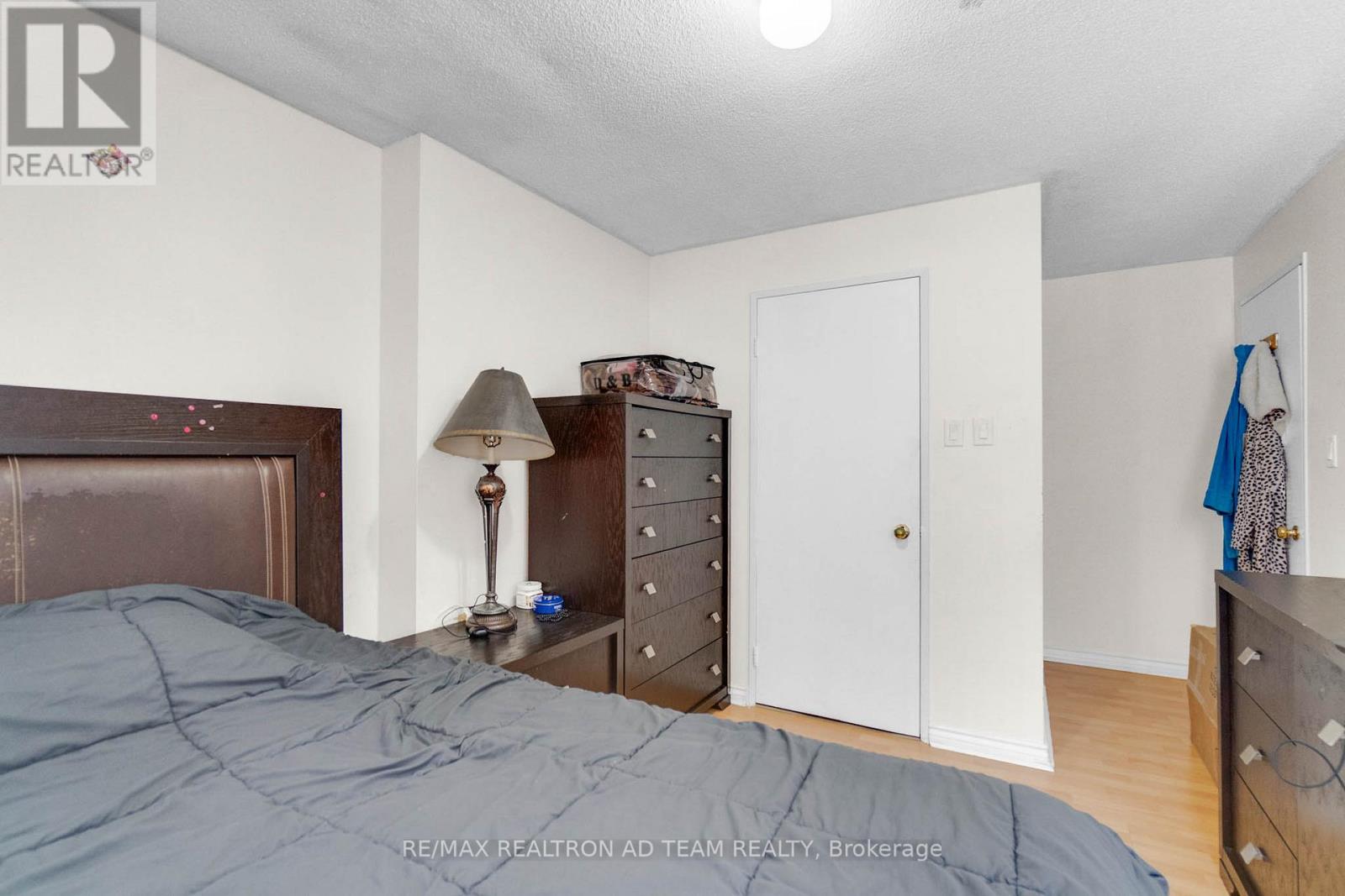 110 - 115 Hillcrest Avenue, Mississauga, Ontario  L5B 3Y9 - Photo 25 - W12895986