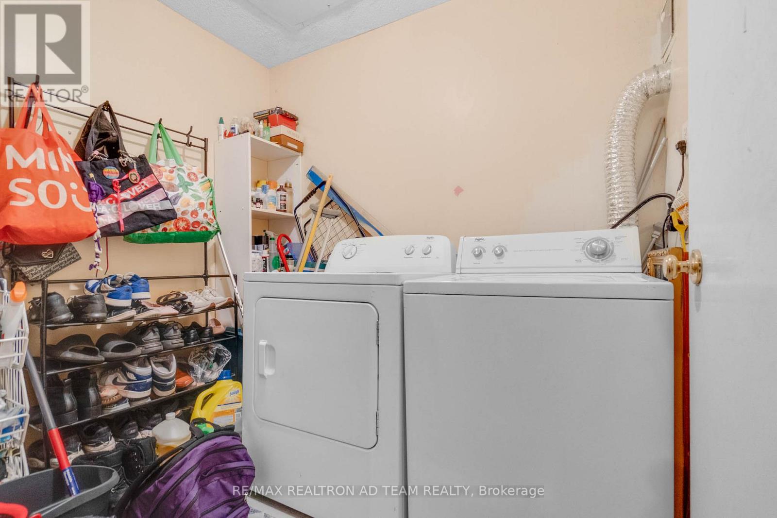 110 - 115 Hillcrest Avenue, Mississauga, Ontario  L5B 3Y9 - Photo 27 - W12895986