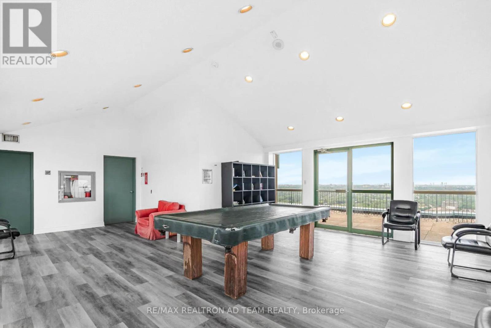 110 - 115 Hillcrest Avenue, Mississauga, Ontario  L5B 3Y9 - Photo 41 - W12895986