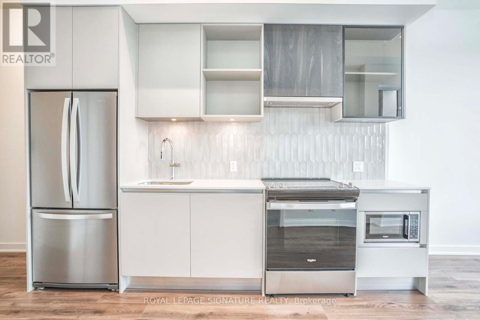 206 - 405 Dundas Street W, Oakville, Ontario  L6M 5P9 - Photo 14 - W12895996