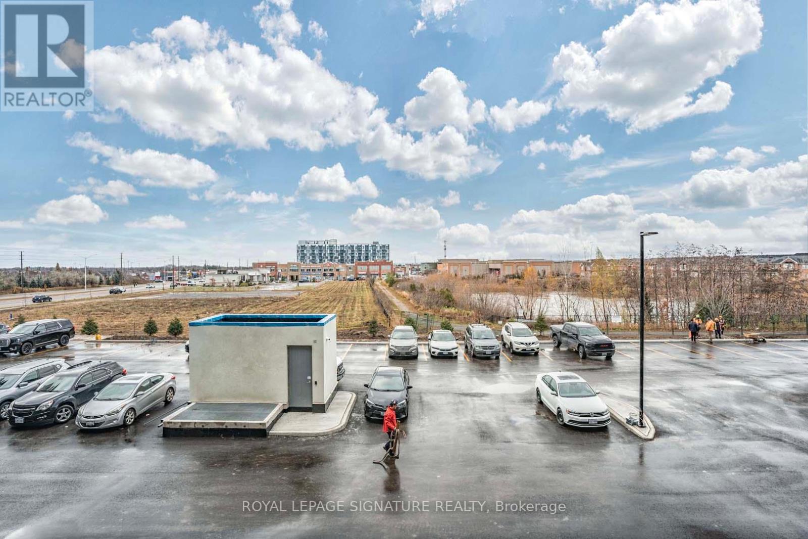 206 - 405 Dundas Street W, Oakville, Ontario  L6M 5P9 - Photo 25 - W12895996