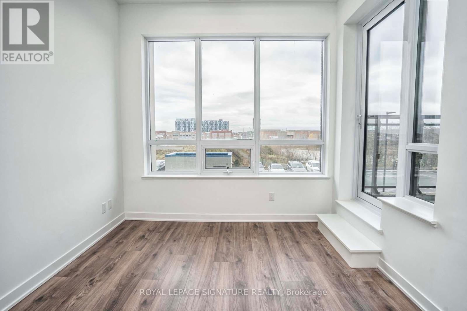 206 - 405 Dundas Street W, Oakville, Ontario  L6M 5P9 - Photo 7 - W12895996