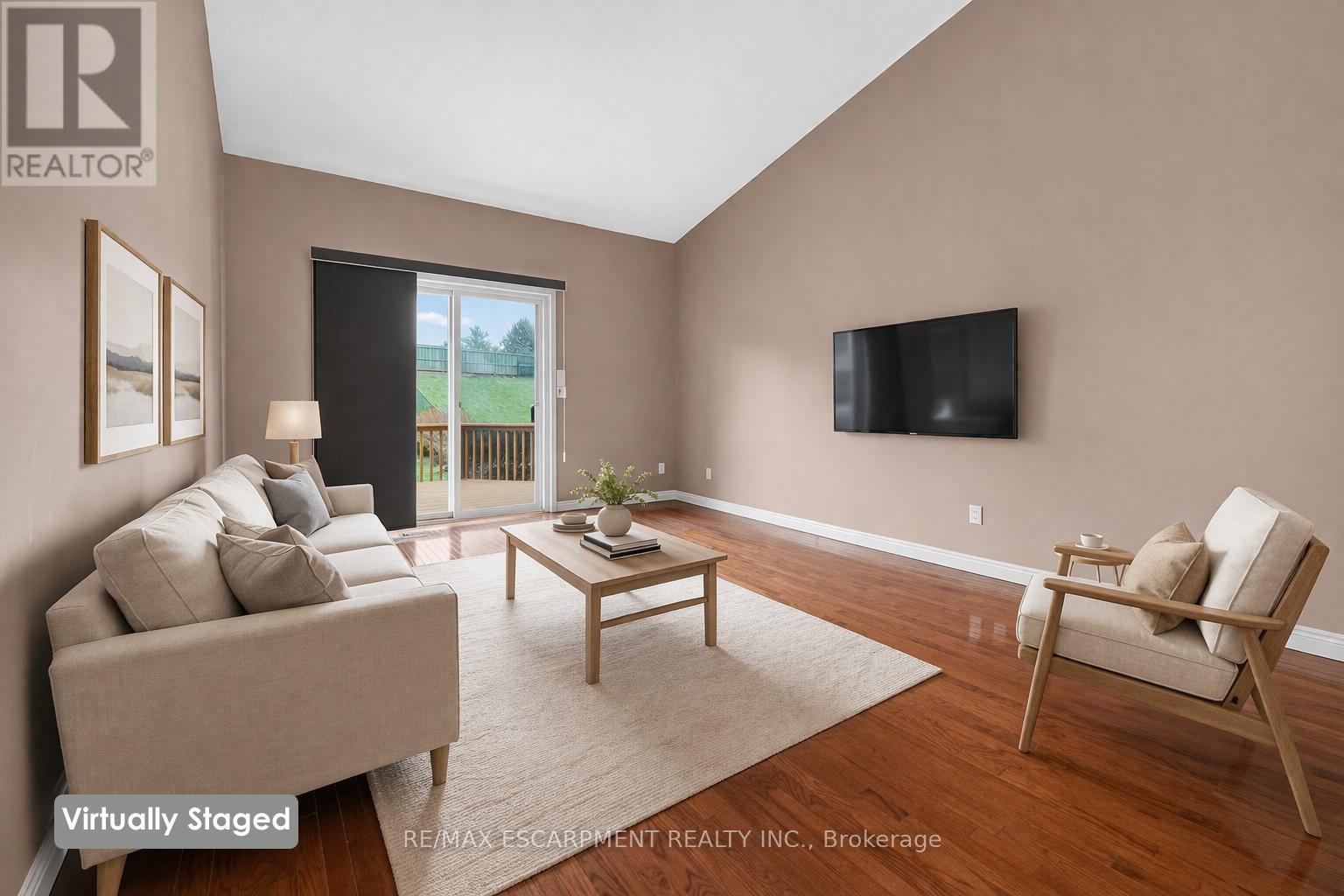 26 Conrad Place, Grimsby, Ontario  L3M 5S5 - Photo 6 - X12895914