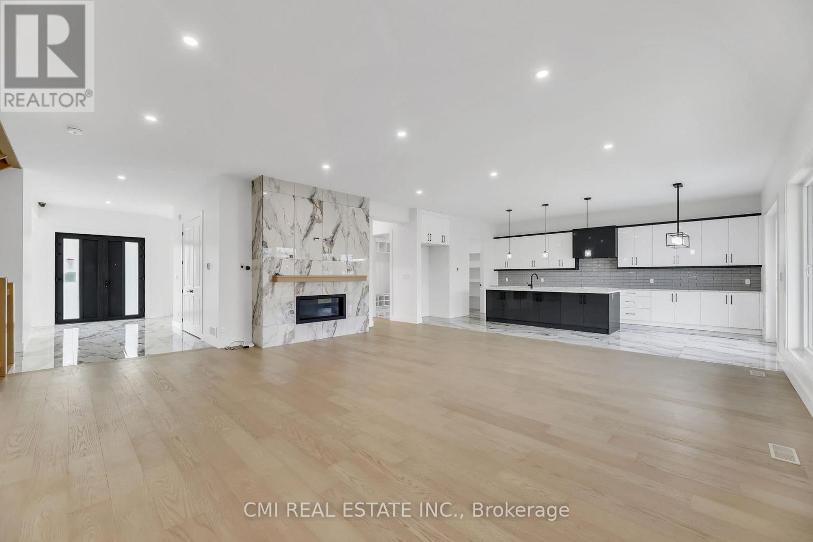 1 James Street, Strathroy-Caradoc, Ontario  N0L 1T0 - Photo 12 - X12895970