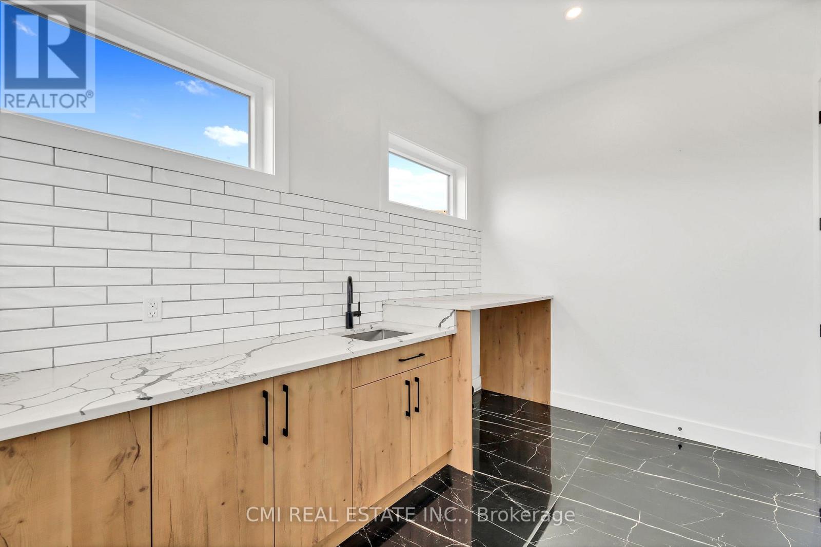 1 James Street, Strathroy-Caradoc, Ontario  N0L 1T0 - Photo 31 - X12895970