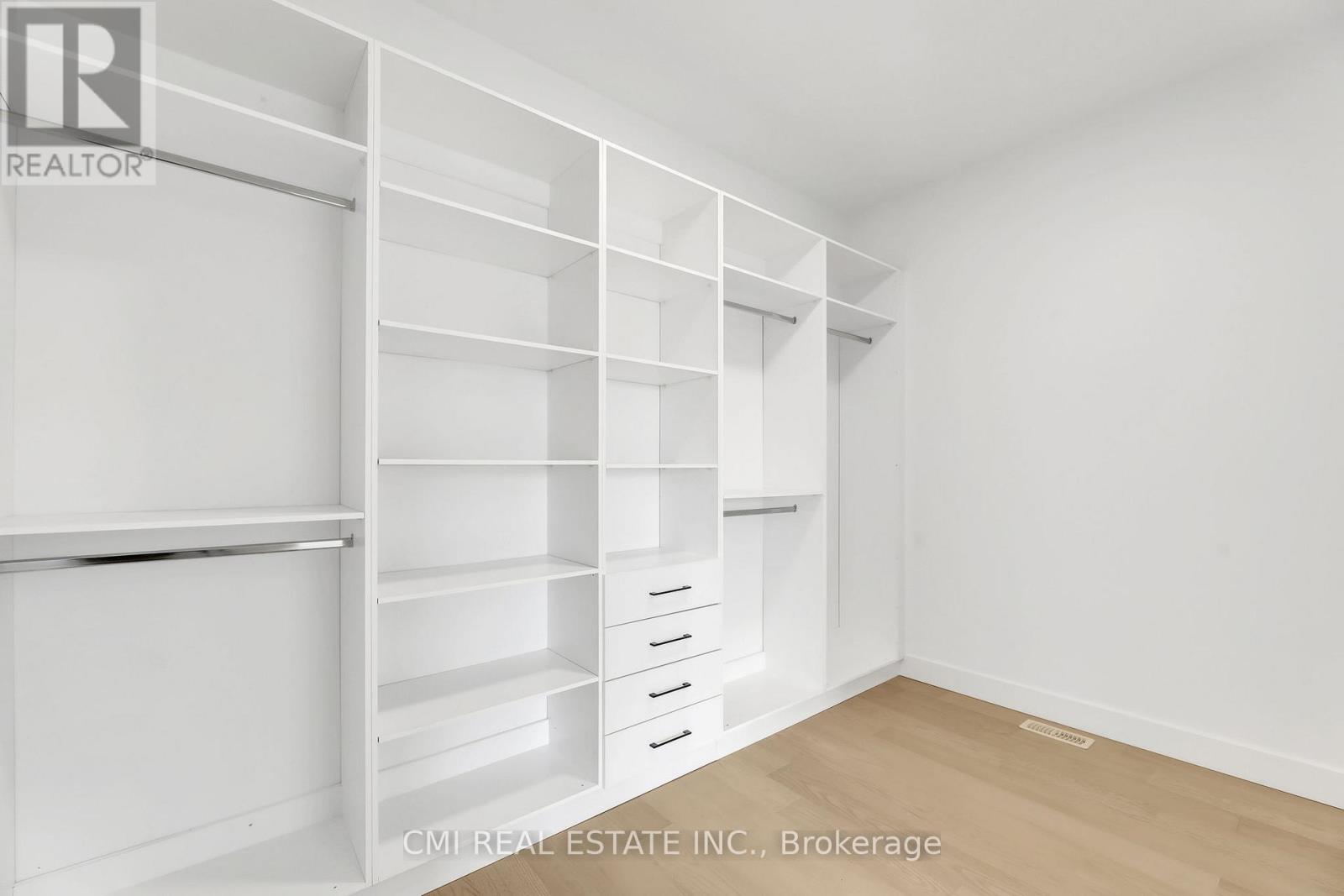 1 James Street, Strathroy-Caradoc, Ontario  N0L 1T0 - Photo 43 - X12895970