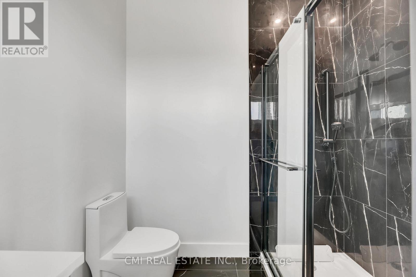 1 James Street, Strathroy-Caradoc, Ontario  N0L 1T0 - Photo 45 - X12895970