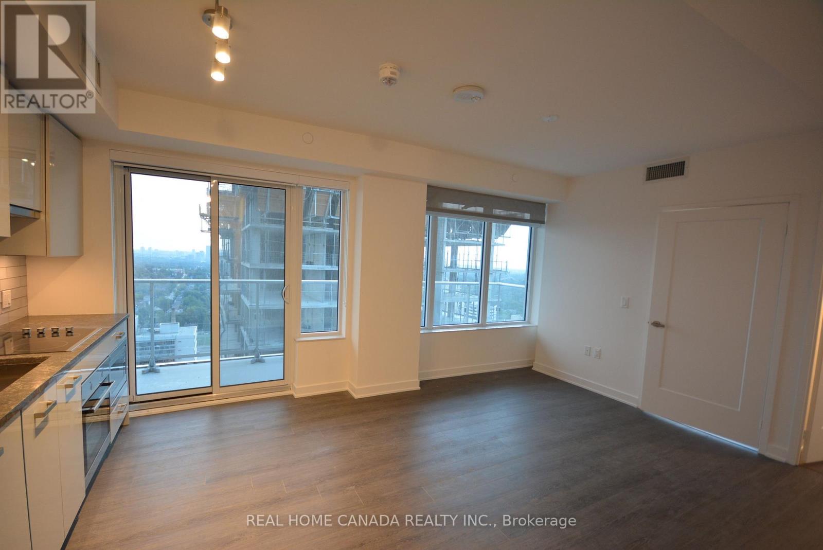 2704 - 195 Redpath Avenue, Toronto, Ontario  M4P 0E4 - Photo 11 - C12858766