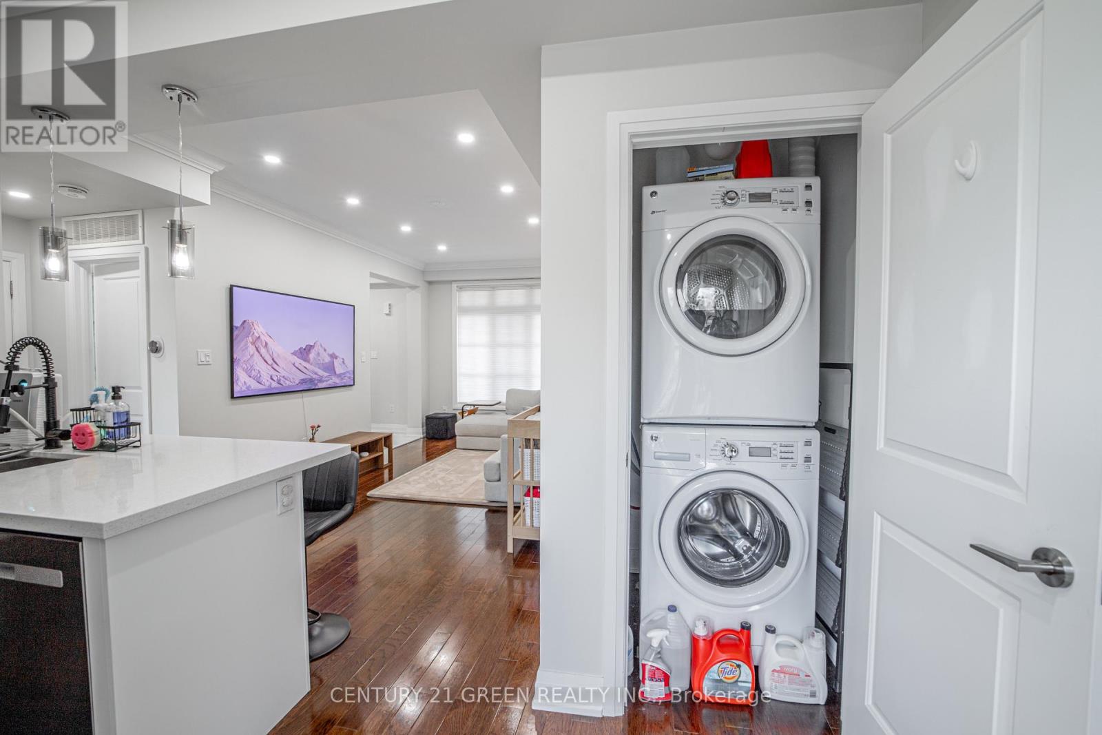 5 - 3071 Cawthra Road, Mississauga (Applewood), Ontario  L5A 2X4 - Photo 33 - W12895932