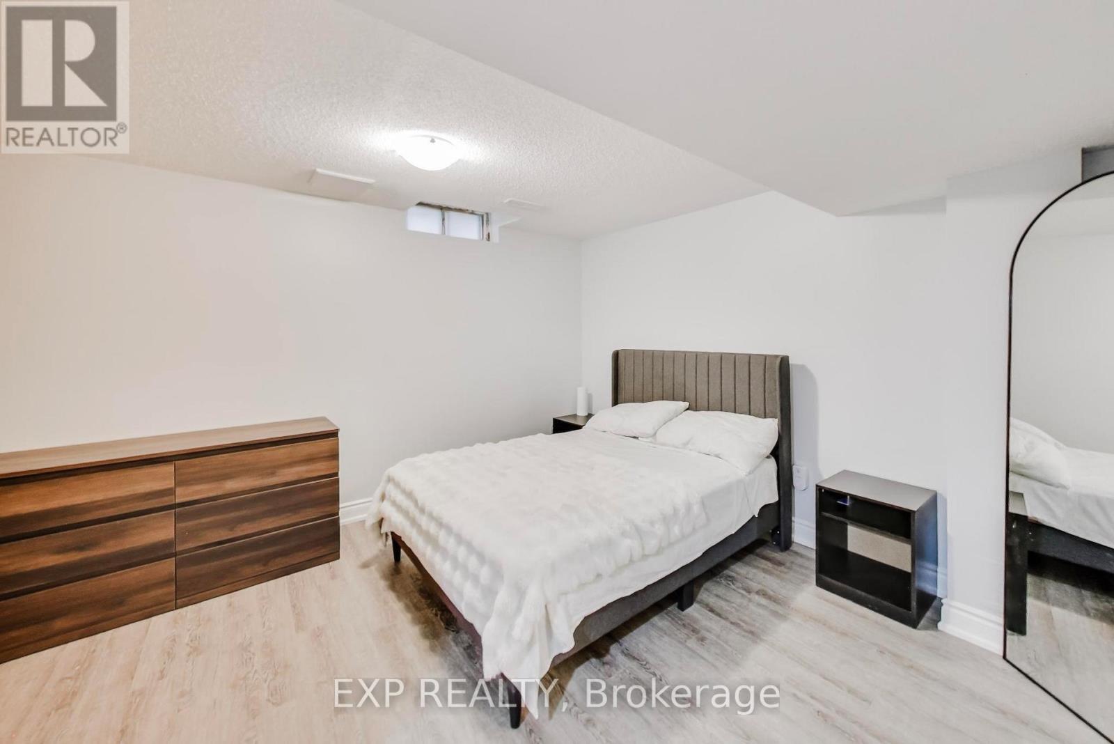 83 Wickstead Court, Brampton (Sandringham-Wellington), Ontario  L6R 1N8 - Photo 22 - W12895974