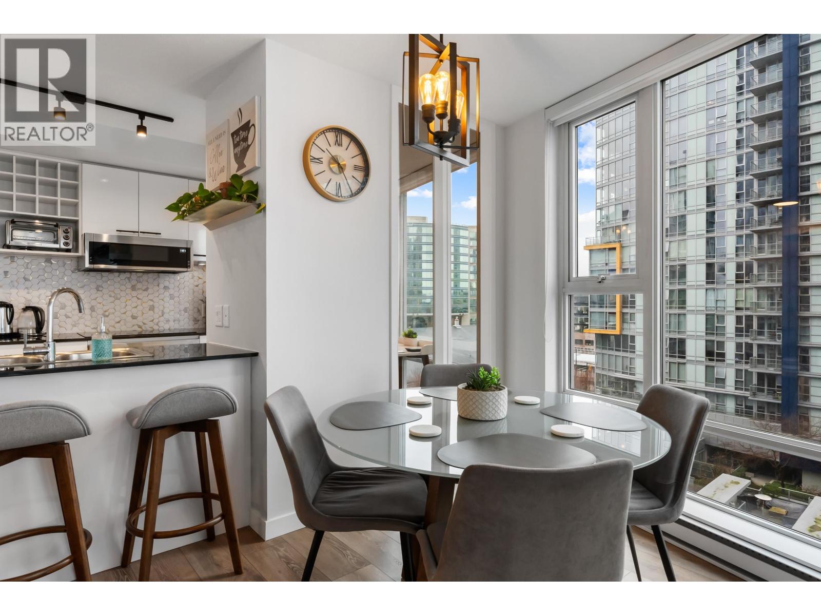 908 668 Citadel Parade, Vancouver, British Columbia  V6B 1W6 - Photo 3 - R3101039