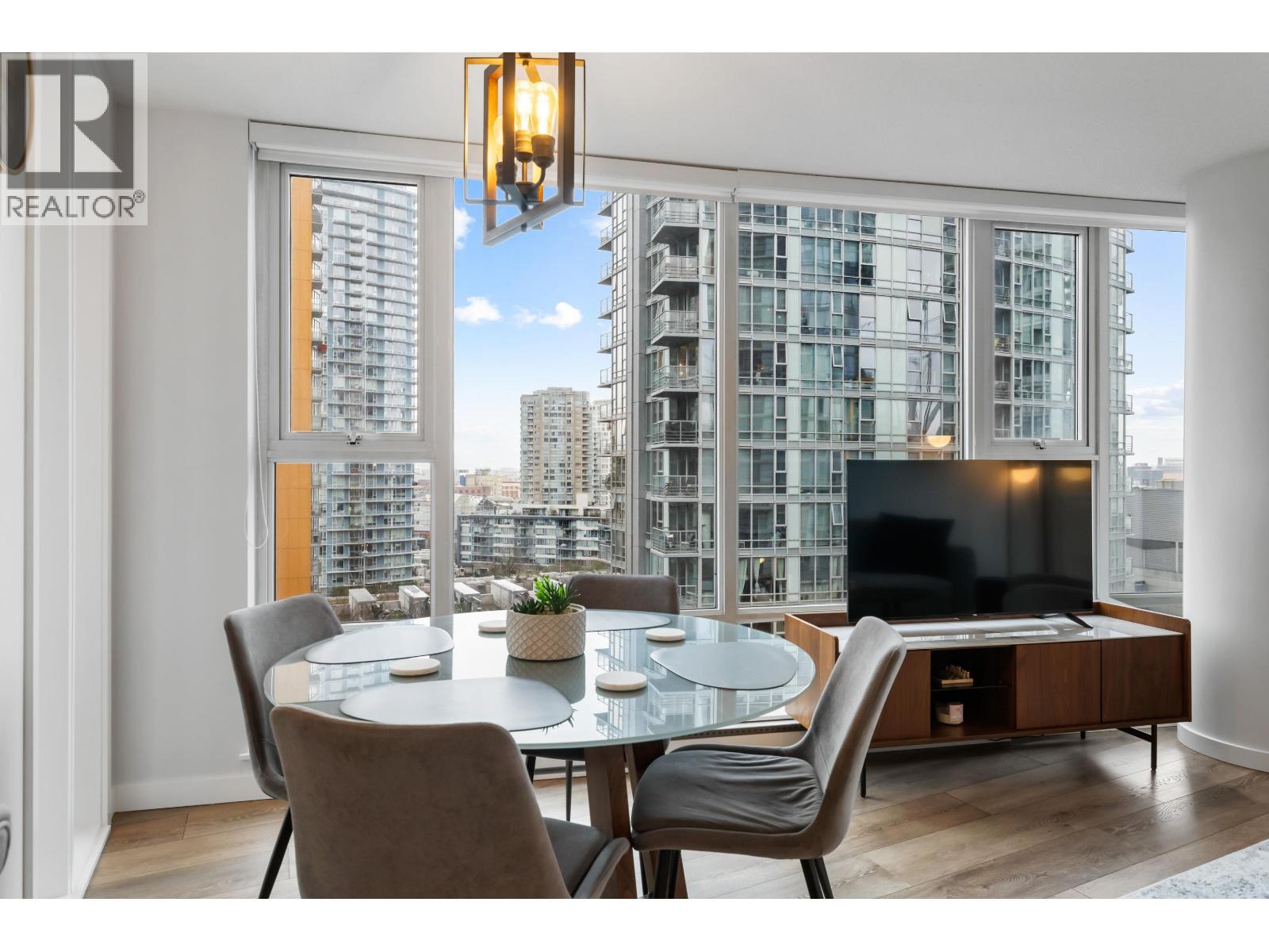 908 668 Citadel Parade, Vancouver, British Columbia  V6B 1W6 - Photo 4 - R3101039