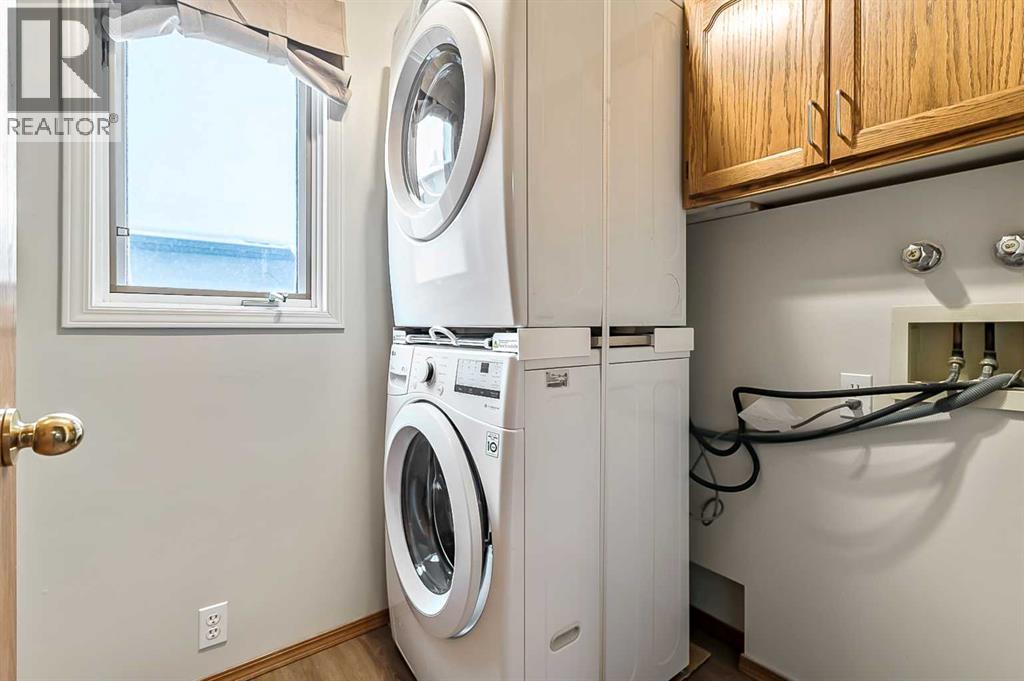 23 Sunset Crescent, Okotoks, Alberta  T1S 1P3 - Photo 14 - A2291099