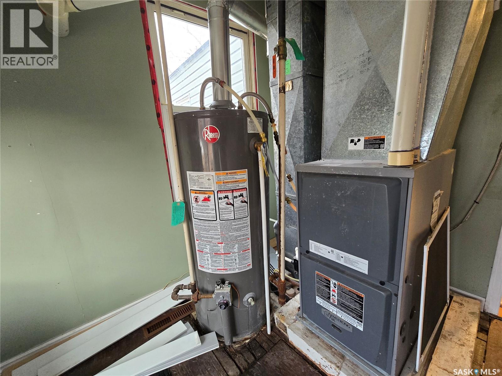 336 2nd Avenue Se, Weyburn, Saskatchewan  S4H 1X1 - Photo 12 - SK030735