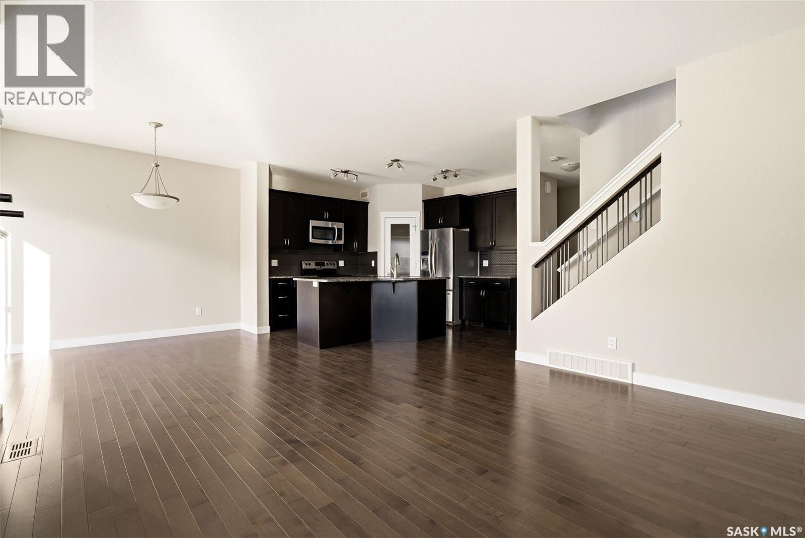 3105 Elgaard Drive, Regina, Saskatchewan  S4X 0K3 - Photo 6 - SK030560