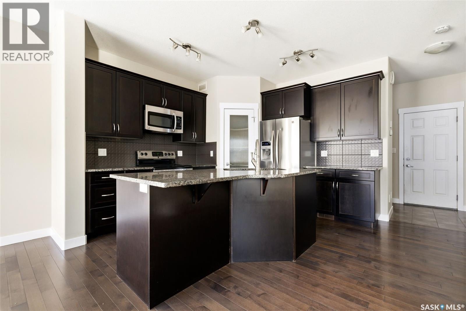 3105 Elgaard Drive, Regina, Saskatchewan  S4X 0K3 - Photo 8 - SK030560