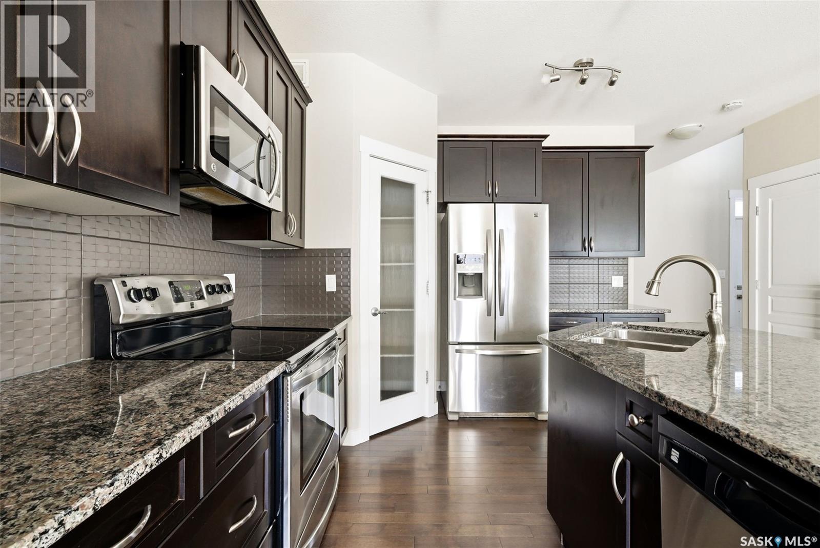 3105 Elgaard Drive, Regina, Saskatchewan  S4X 0K3 - Photo 9 - SK030560