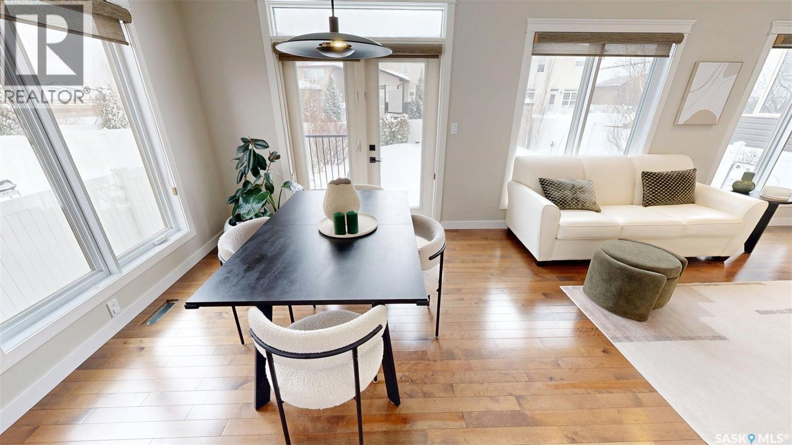 221 Brookview Drive, Regina, Saskatchewan  S4Y 0B2 - Photo 10 - SK030556