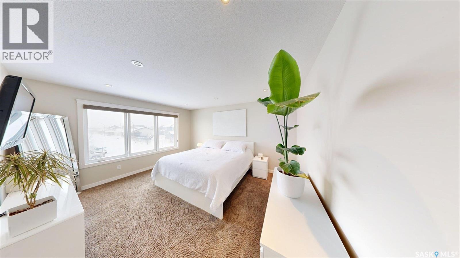 221 Brookview Drive, Regina, Saskatchewan  S4Y 0B2 - Photo 18 - SK030556