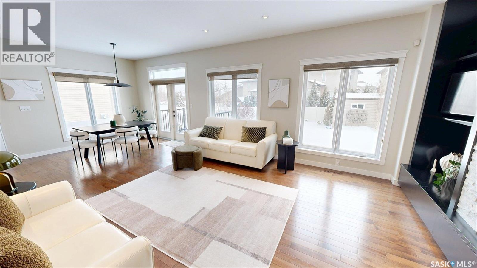 221 Brookview Drive, Regina, Saskatchewan  S4Y 0B2 - Photo 6 - SK030556