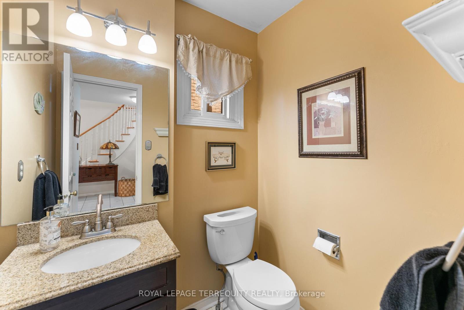 6164 Osprey Boulevard, Mississauga, Ontario  L5N 5W5 - Photo 13 - W12833106