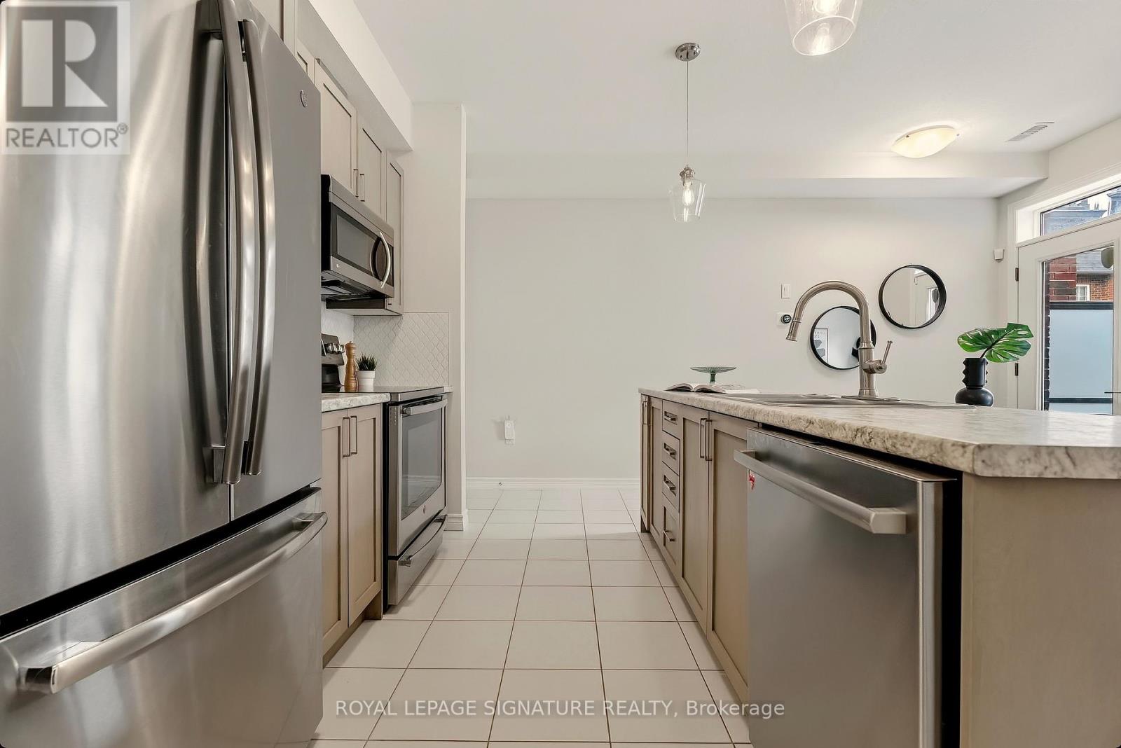 68 - 445 Ontario Street S, Milton, Ontario  L9T 9K4 - Photo 16 - W12894938