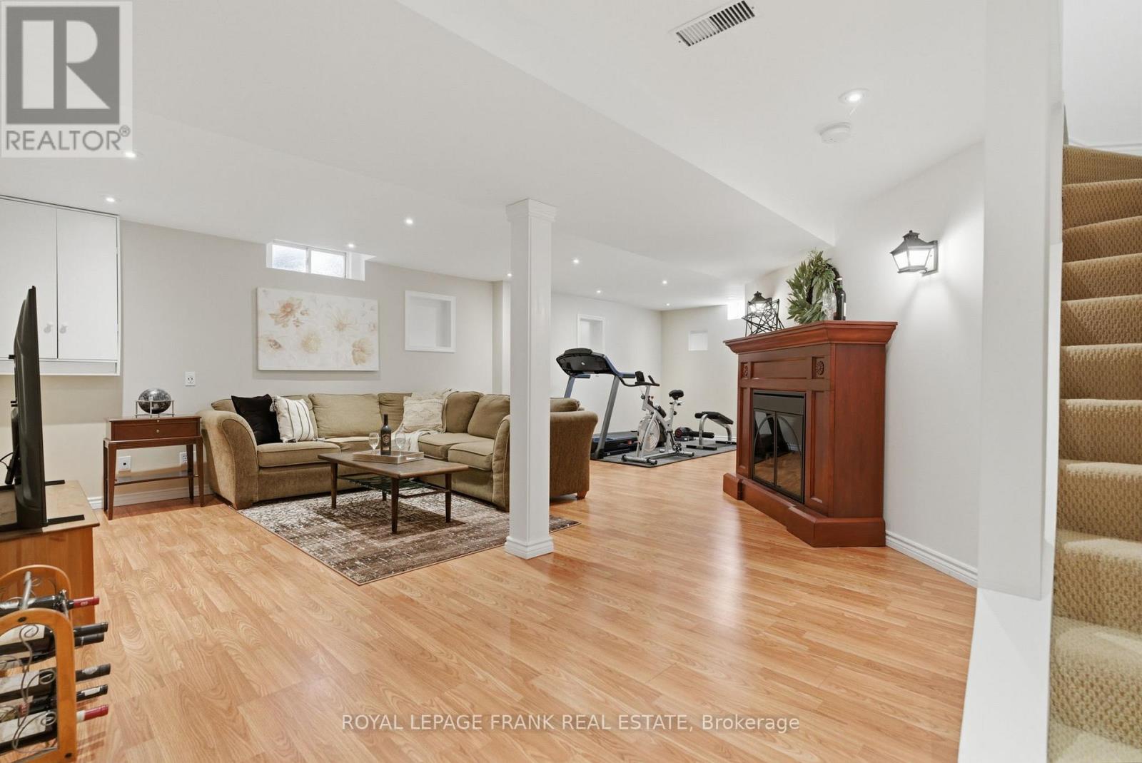 15 Maxwell Court, Clarington, Ontario  L1C 4X6 - Photo 25 - E12896094