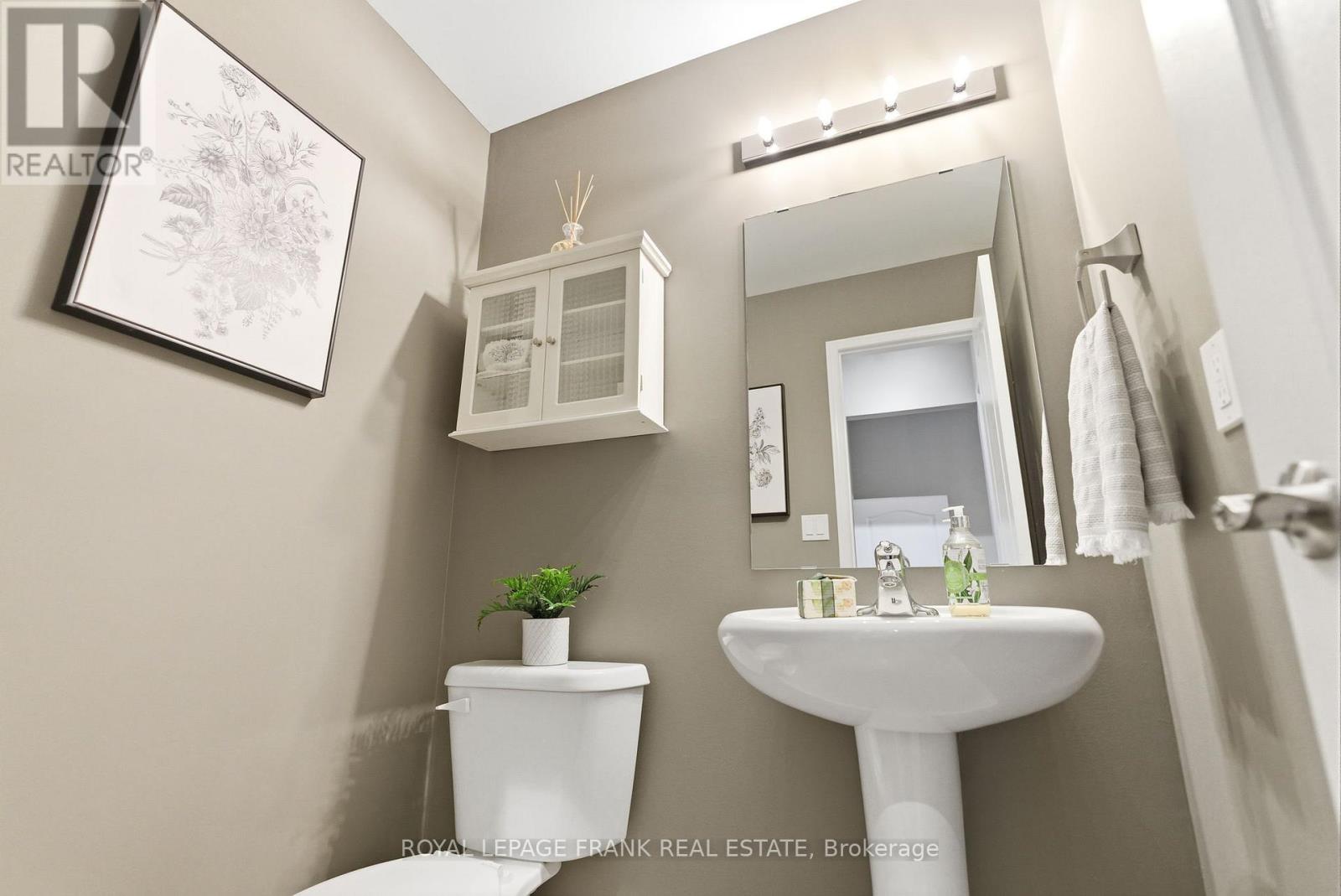 56 - 11 Burtonbury Lane, Ajax, Ontario  L1Z 0L3 - Photo 14 - E12896196