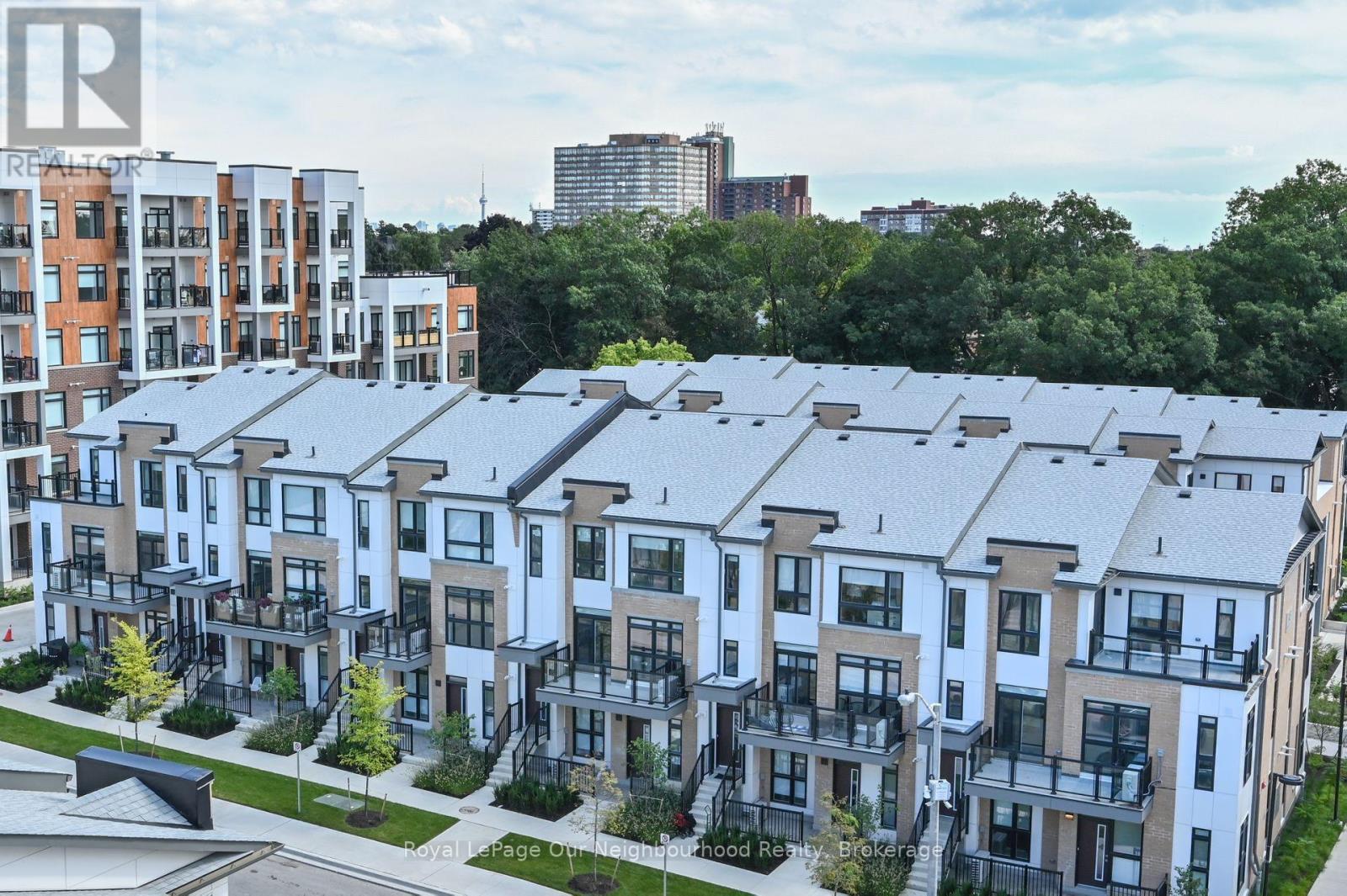 601 - 160 Canon Jackson Drive, Toronto, Ontario  M6M 0B6 - Photo 8 - W12896102