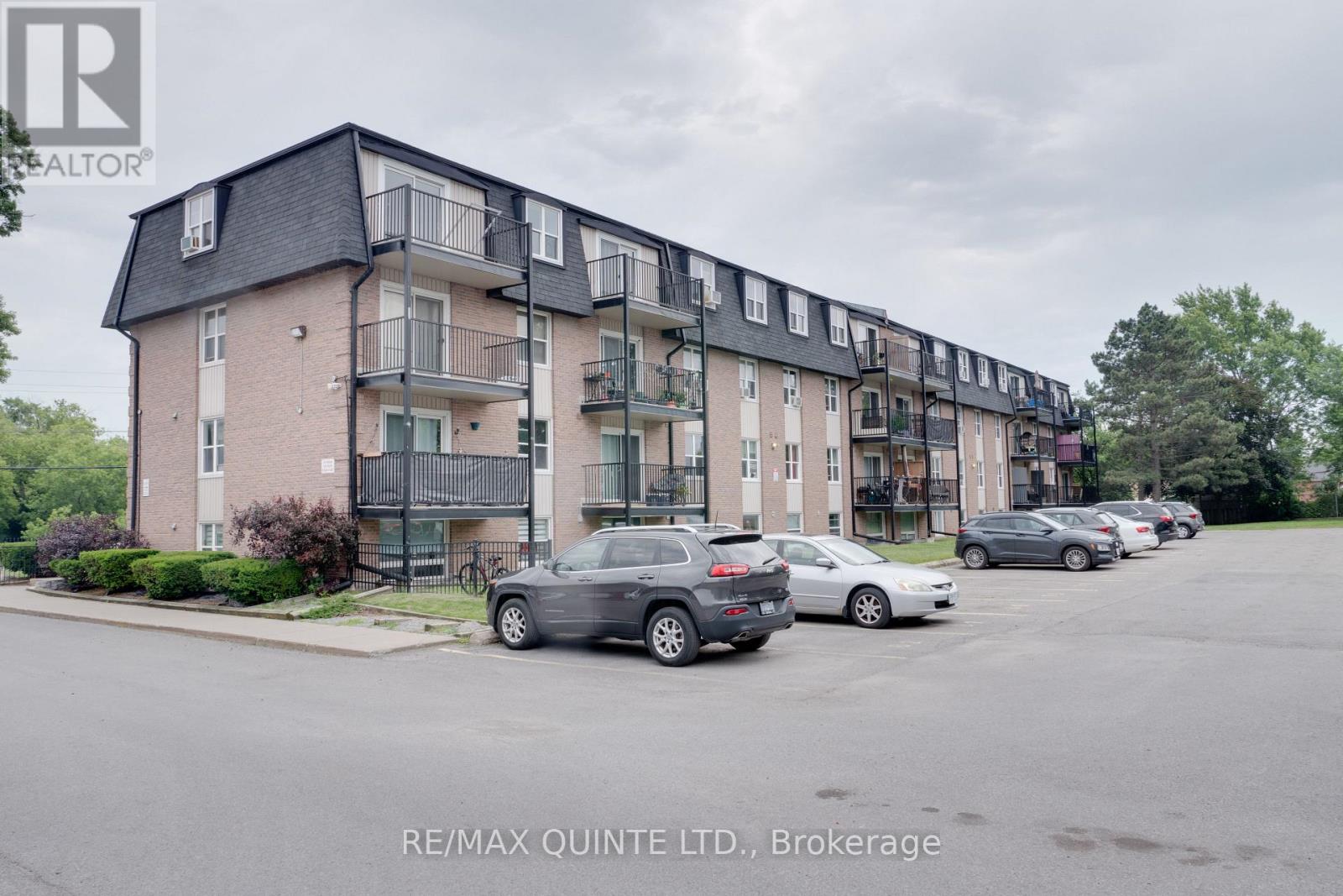 205 - 80 Grier Street, Belleville, Ontario  K8P 3A3 - Photo 4 - X12896194