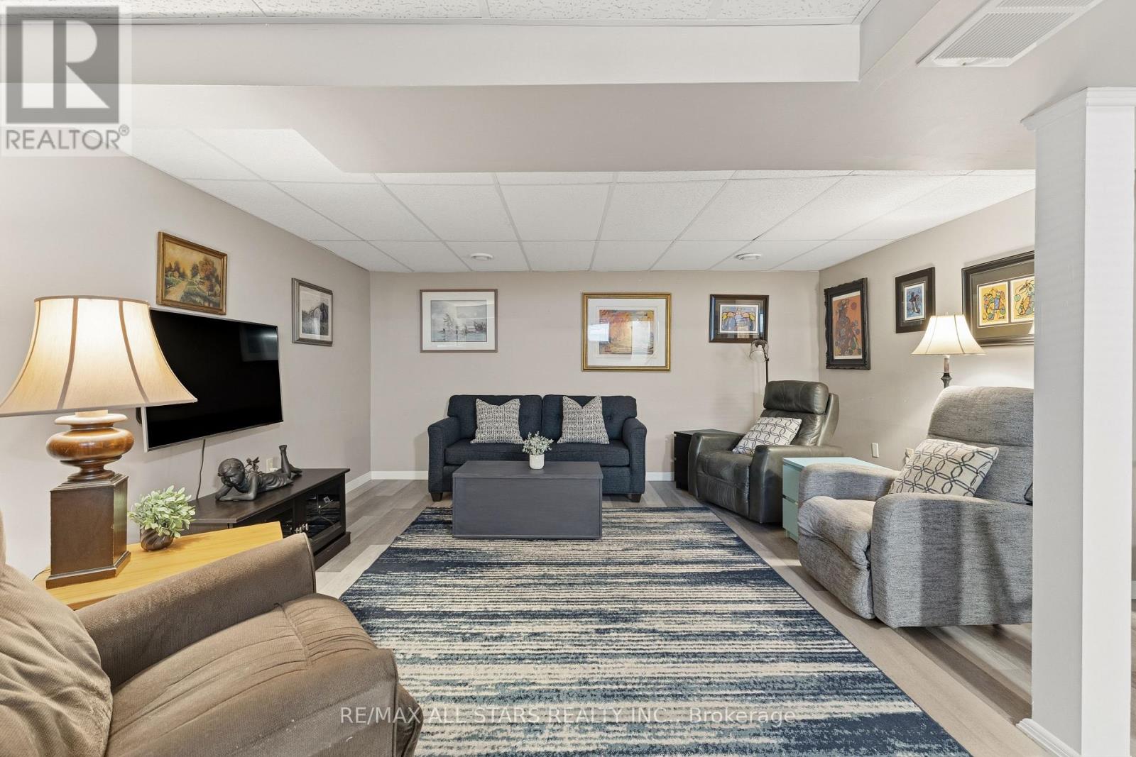 49 Kennedy Drive, Kawartha Lakes (Fenelon Falls), Ontario  K0M 1N0 - Photo 20 - X12896206