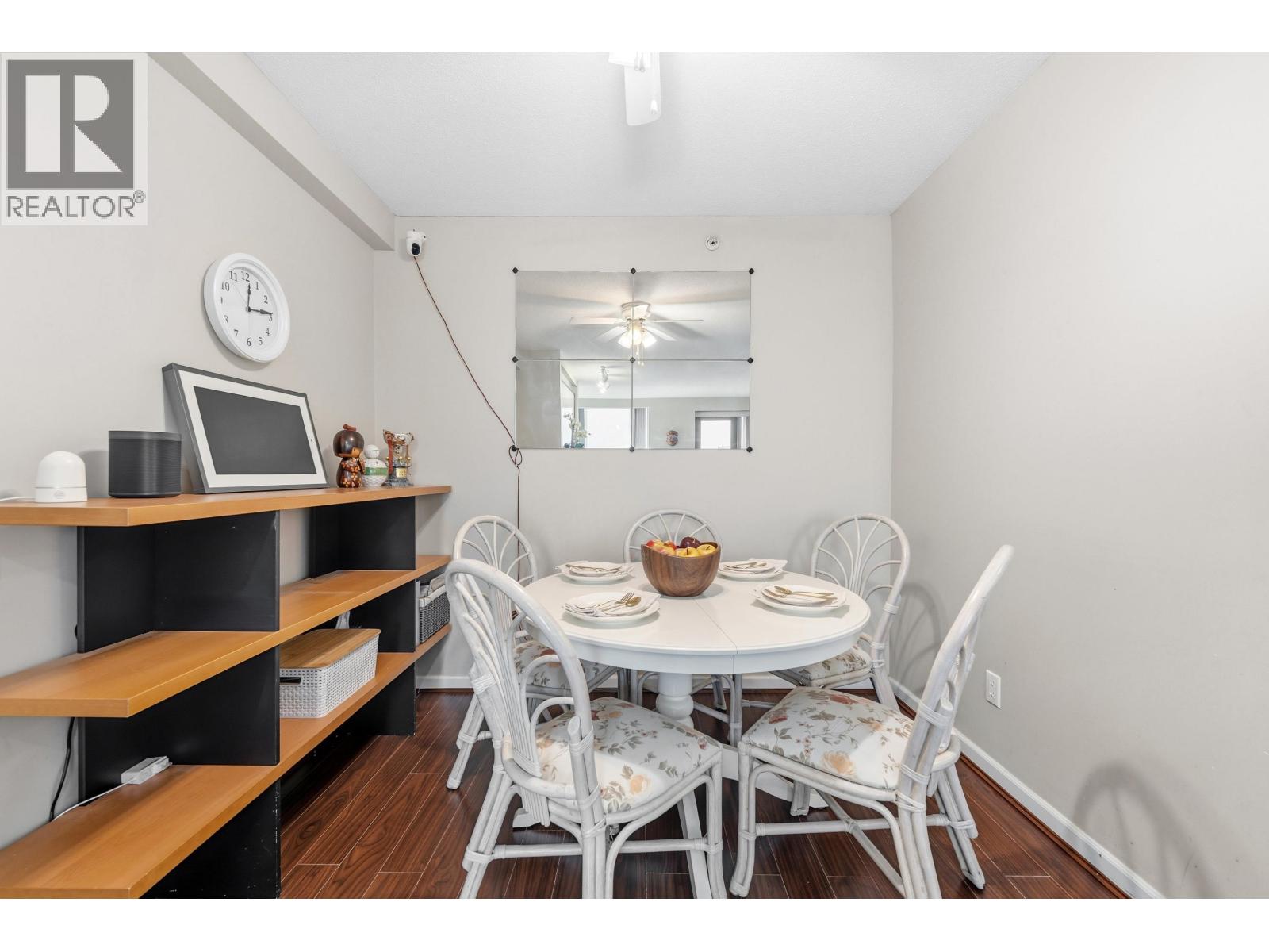 803 5848 Olive Avenue, Burnaby, British Columbia  V5H 4V6 - Photo 8 - R3098278