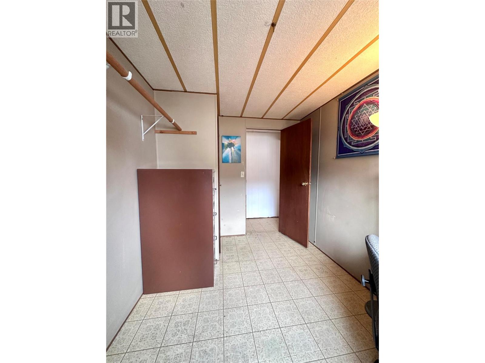 1040 Wild Orchard Lane, Castlegar, British Columbia  V1N 4L1 - Photo 17 - 10379153