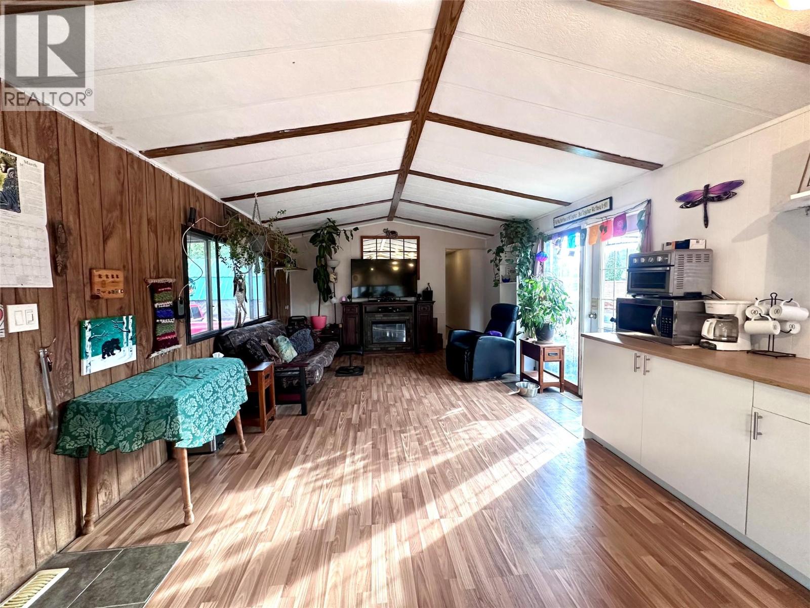 1040 Wild Orchard Lane, Castlegar, British Columbia  V1N 4L1 - Photo 11 - 10379153