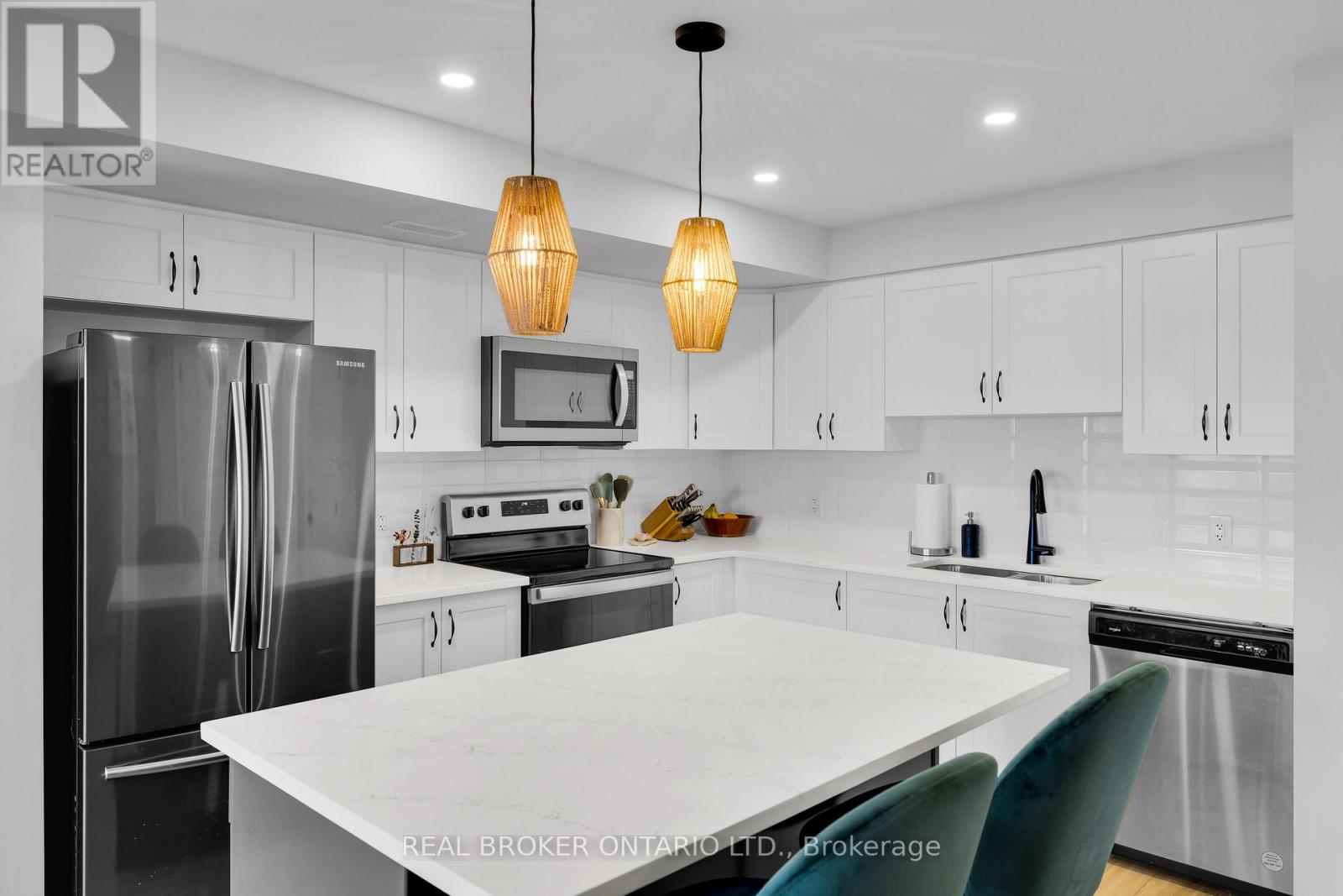 405 Pilot Private, Ottawa, Ontario  K2V 0S3 - Photo 10 - X12896086