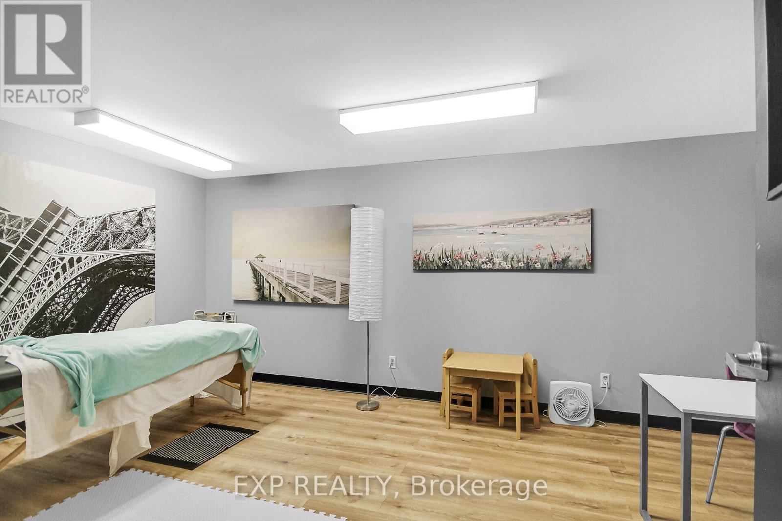 12 Maple Avenue, Smiths Falls, Ontario  K7A 1Z5 - Photo 10 - X12896170