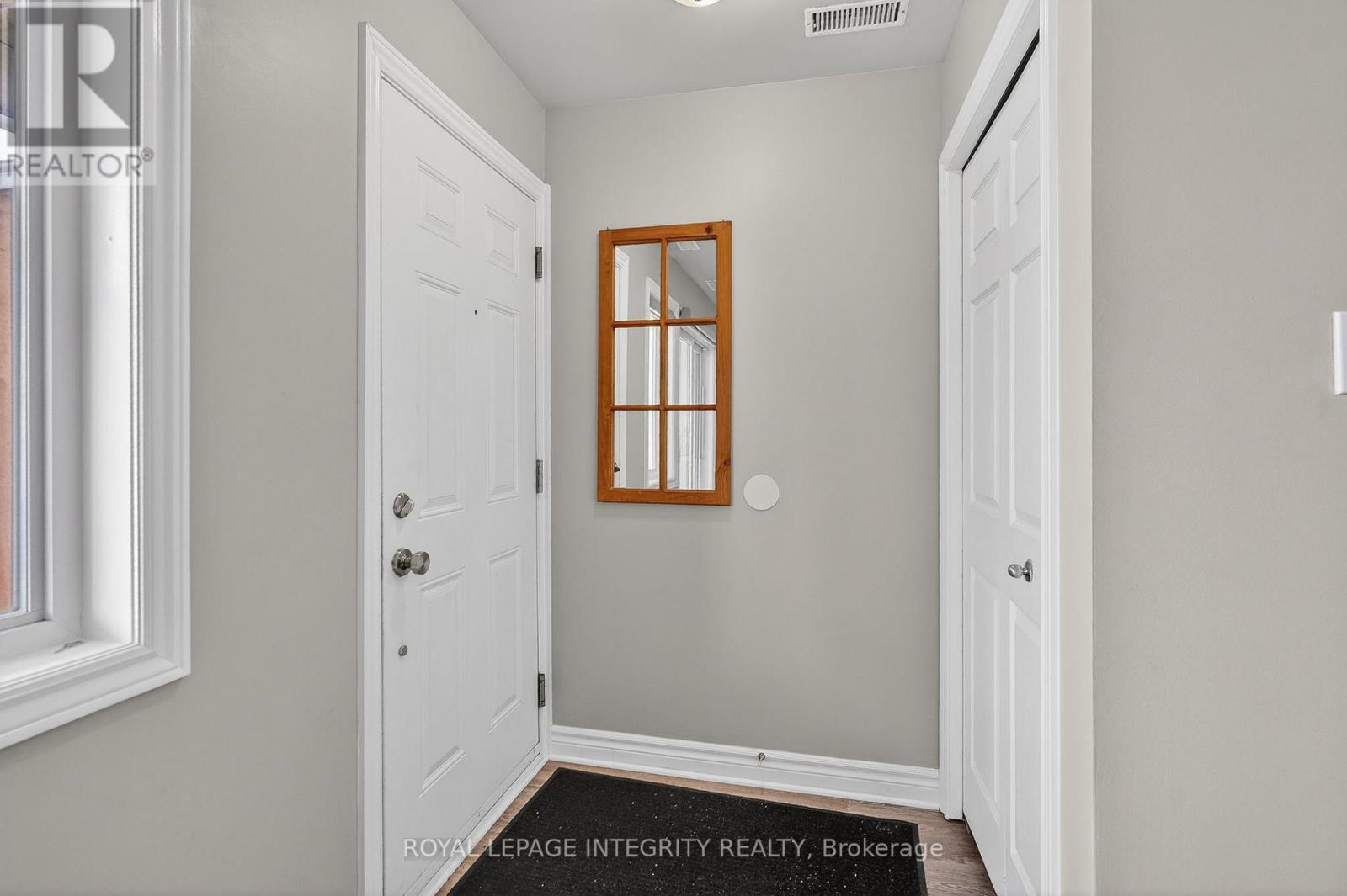 E - 156 Waterbridge Drive, Ottawa, Ontario  K2G 7C6 - Photo 4 - X12896234