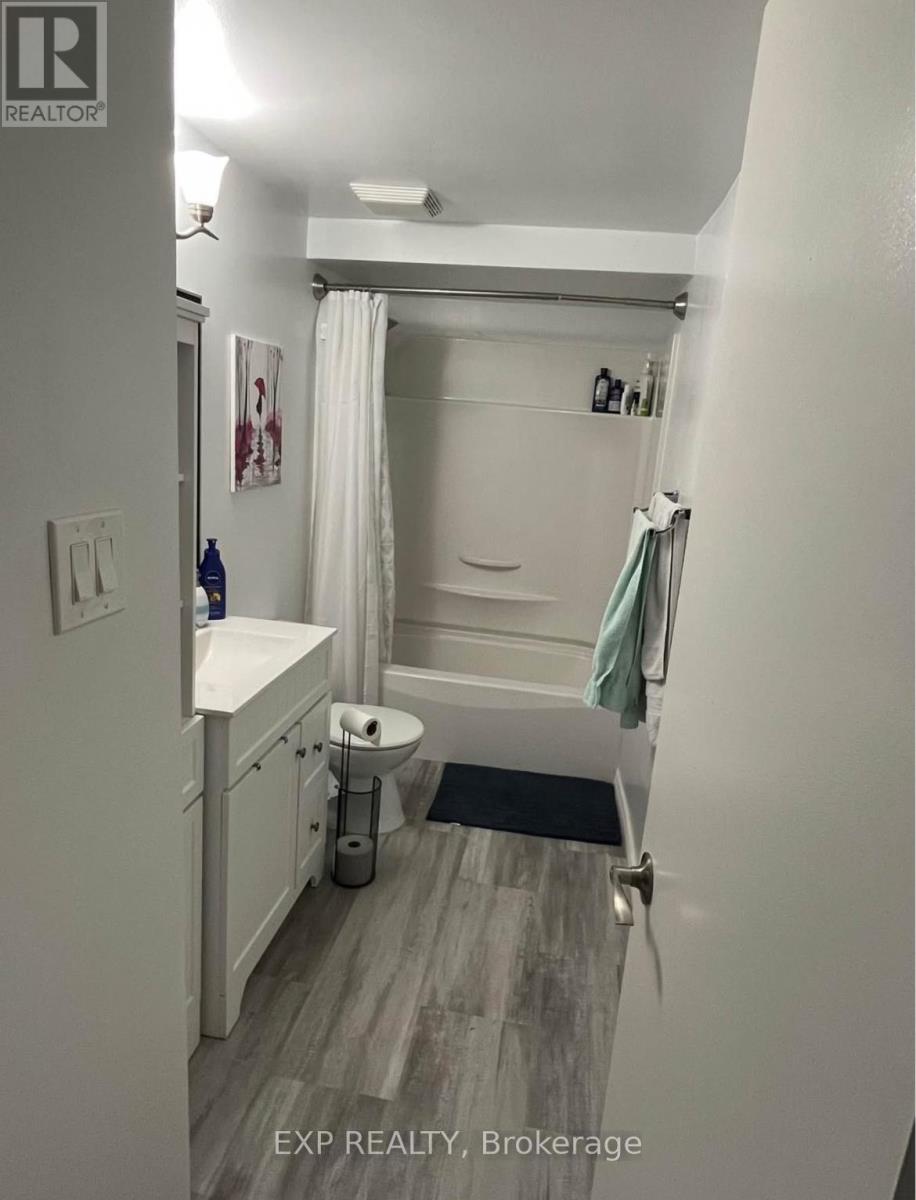 135 - 20 A Sonnet Crescent Crescent, Ottawa, Ontario  K2H 8W7 - Photo 9 - X12896244