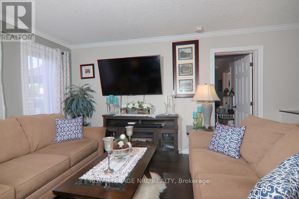 3938 Sunset Lane, Lincoln, Ontario  L0R 2C0 - Photo 14 - X12896160