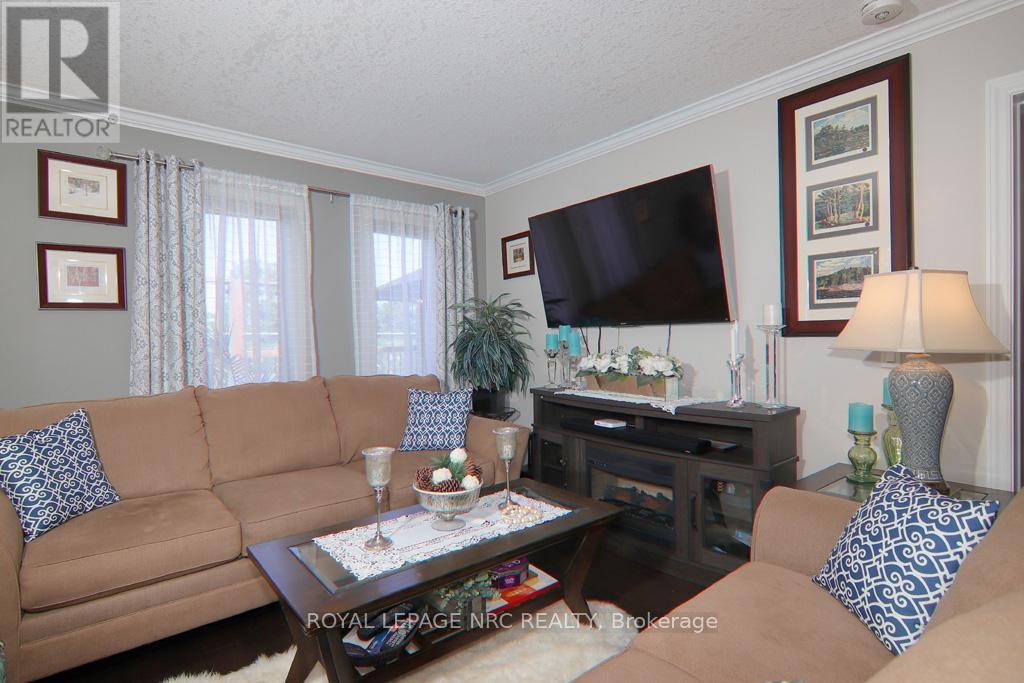 3938 Sunset Lane, Lincoln, Ontario  L0R 2C0 - Photo 15 - X12896160