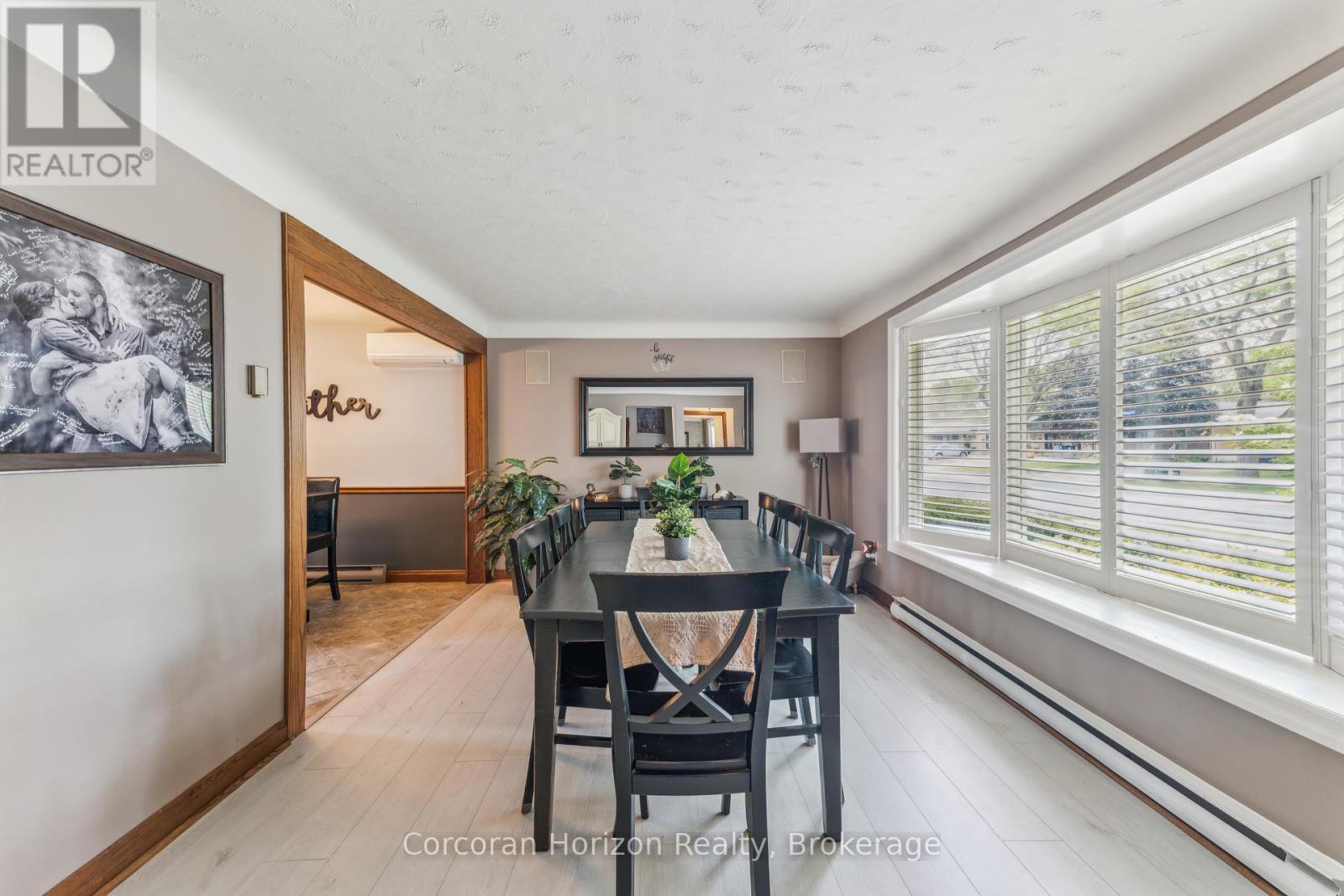 6845 Wilinger Street, Niagara Falls, Ontario  L2J 2B5 - Photo 11 - X12896154