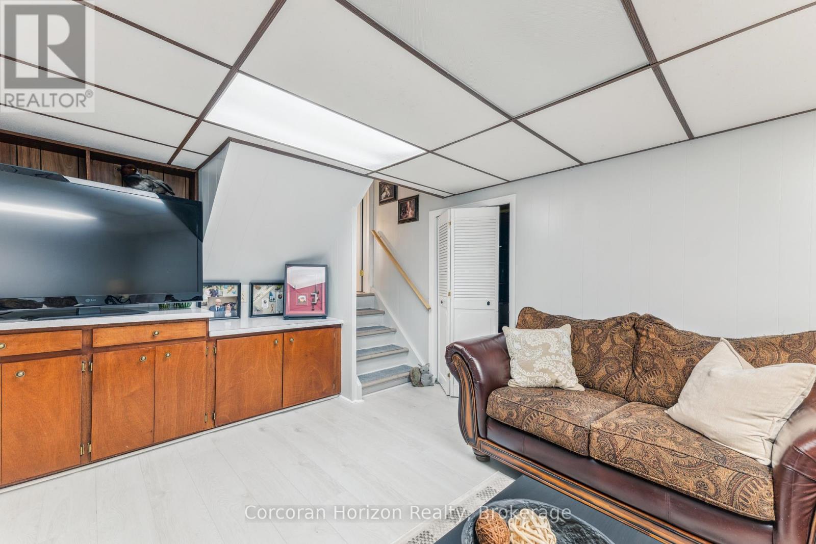 6845 Wilinger Street, Niagara Falls, Ontario  L2J 2B5 - Photo 34 - X12896154