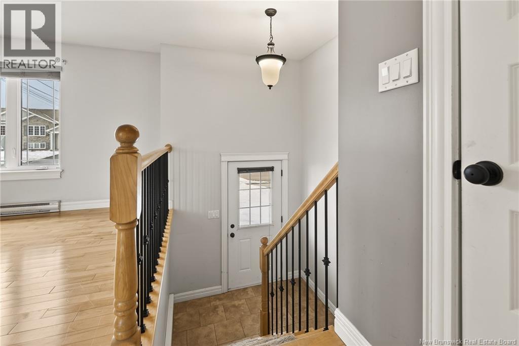 128 Lakeburn, Dieppe, New Brunswick  E1A 0Y7 - Photo 2 - NB135321