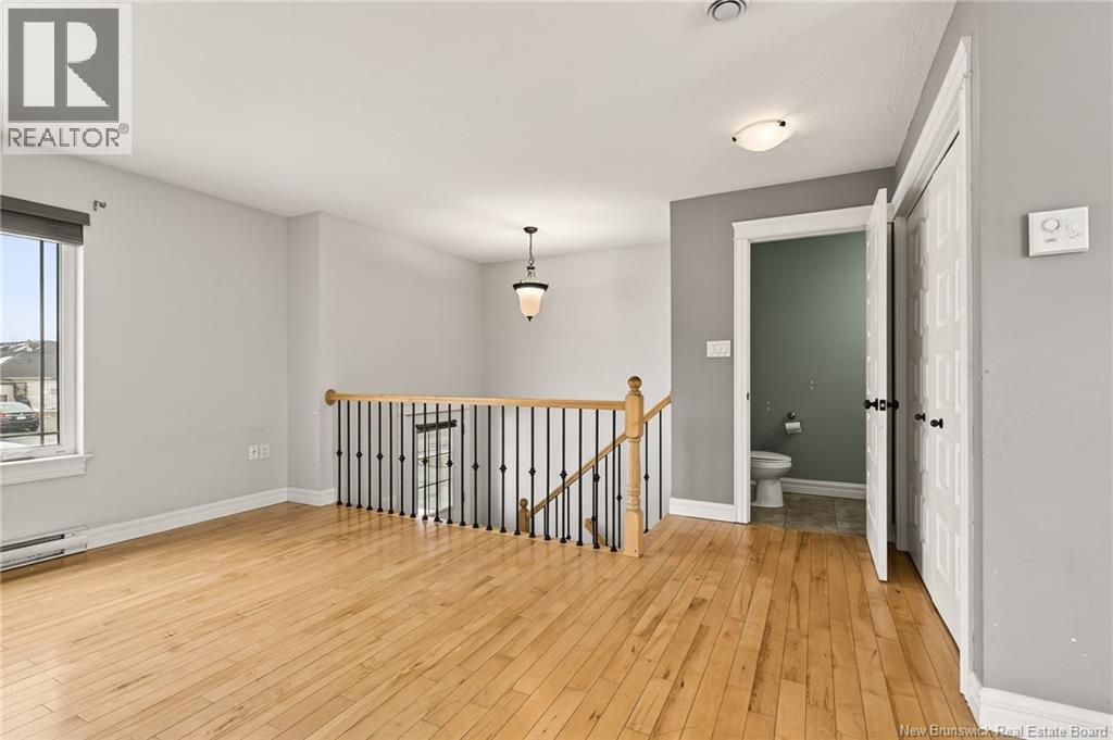 128 Lakeburn, Dieppe, New Brunswick  E1A 0Y7 - Photo 4 - NB135321