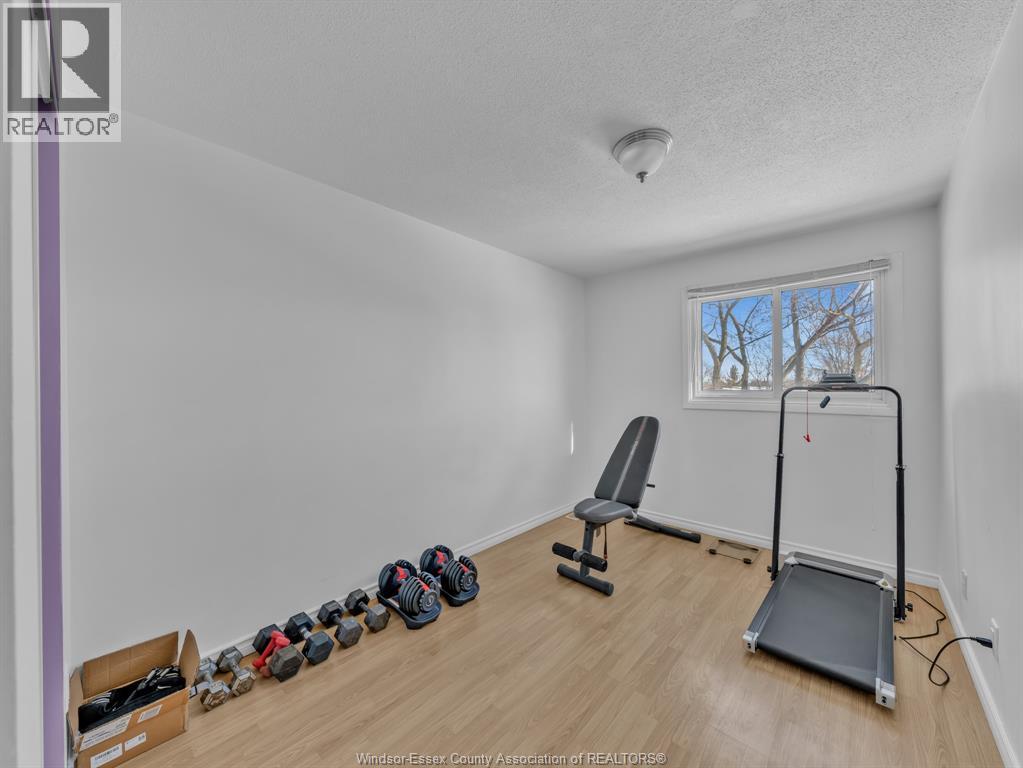 6312 Thornberry, Windsor, Ontario  N8T 3A2 - Photo 30 - 26005651